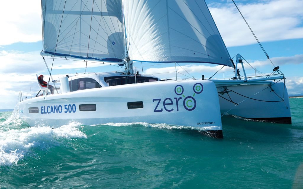 Sailing-Stream.fr ⚓ Jimmy Cornell raconte la vie à bord de son catamaran électrique écologique ⚓ Catamarans