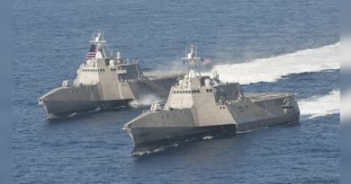 Le navire de combat littoral de la marine est maintenant armé pour l’attaque avec des missiles Hellfire Le navire de combat littoral de la marine est maintenant armé pour l’attaque avec des missiles Hellfire