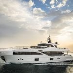 La 10e unité du Gulf Craft Majesty 100 de 31,7 mètres, superyacht Konfeta a été livré à son propriétaire